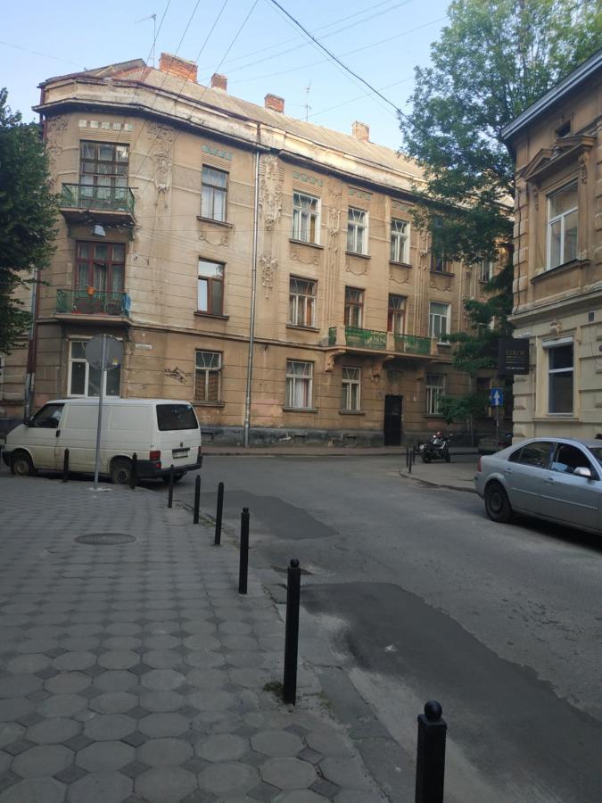 Апартаменти З Виглядом На Історичний Центр Львова Liov Exterior foto