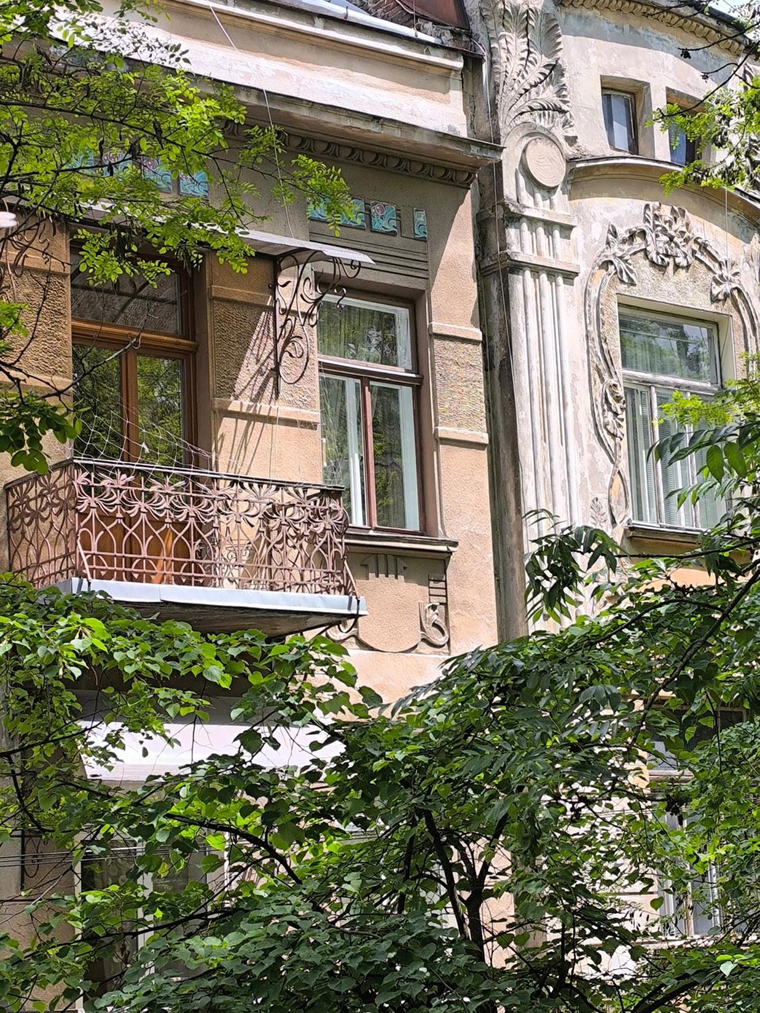 Апартаменти З Виглядом На Історичний Центр Львова Liov Exterior foto